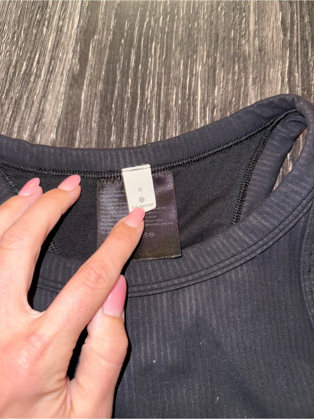 Lululemon Athletica Blissful Blend Tank Black - Picture 3 of 5